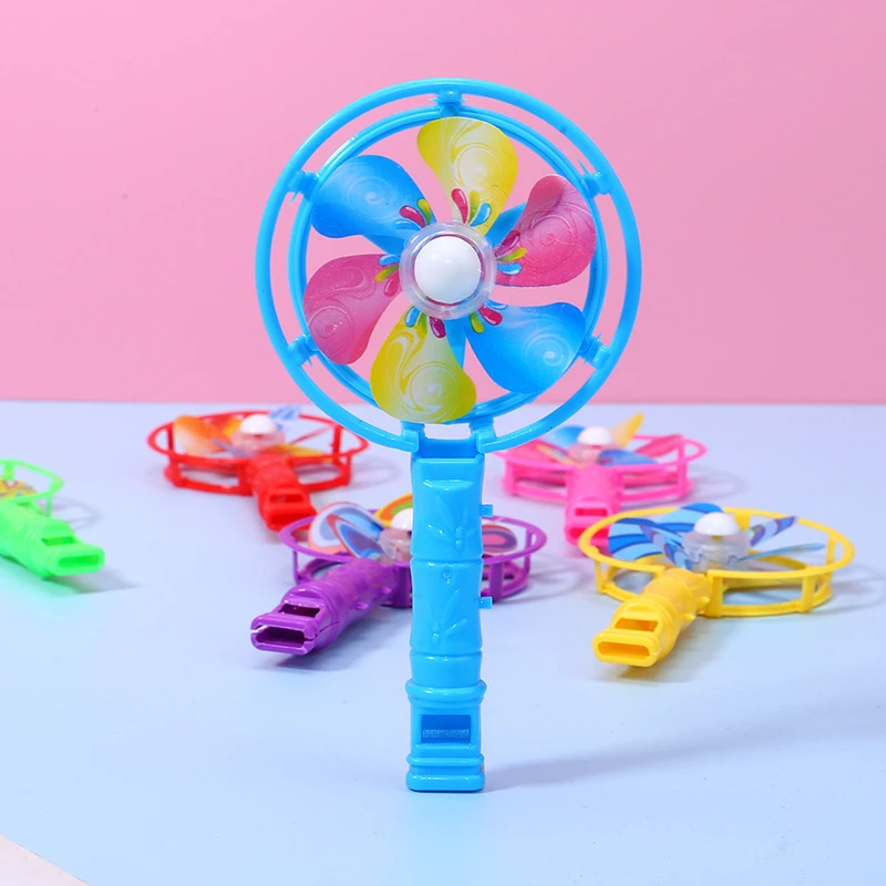 Лидер продаж оптовая продажа пластиковые мини-вертики для детей цветные свистки выдвиженческий подарок звуковые игрушки уличная ветряная мельница
