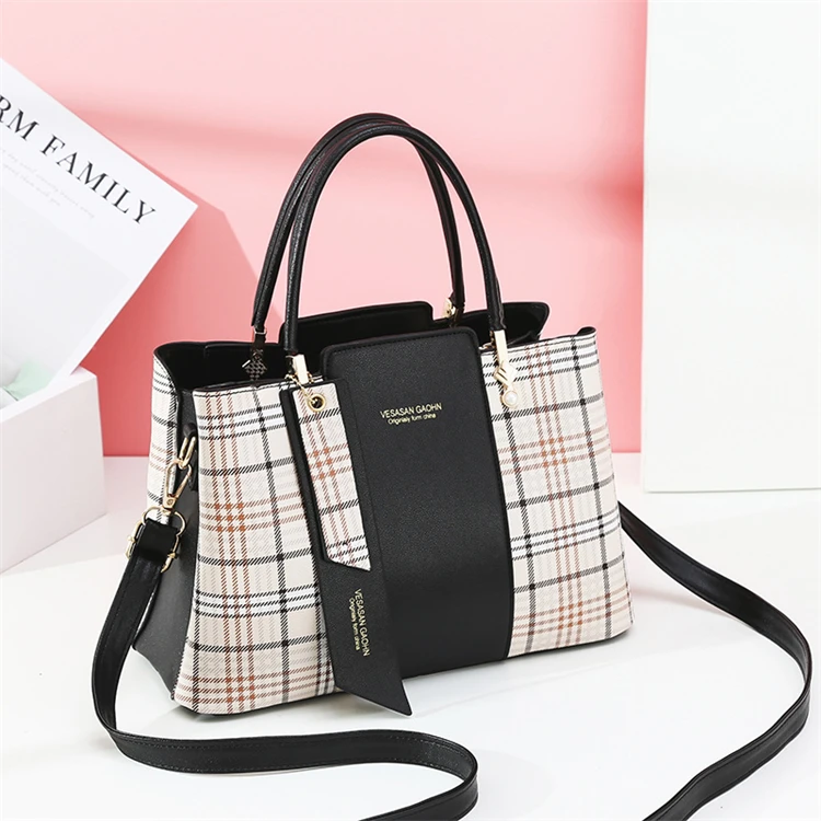 Wholesale Designer Fashion Sling Women Waterproof Plaid Sale Cheap Price  University Ladies Bags For Girls From m.