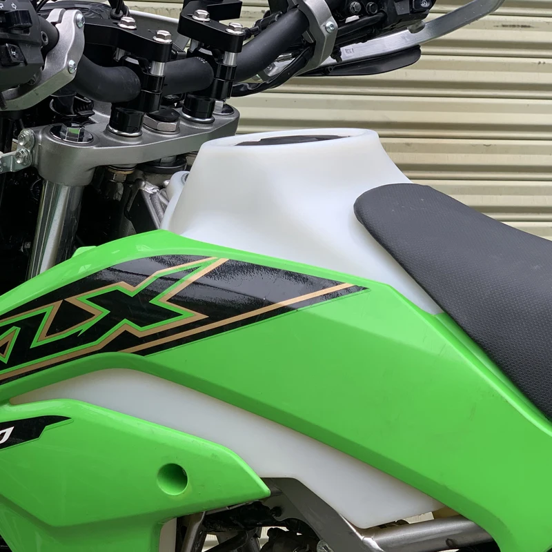 Compatible Plastic Motorcycle Fuel Tank for KLX 230 - New 15L Gas