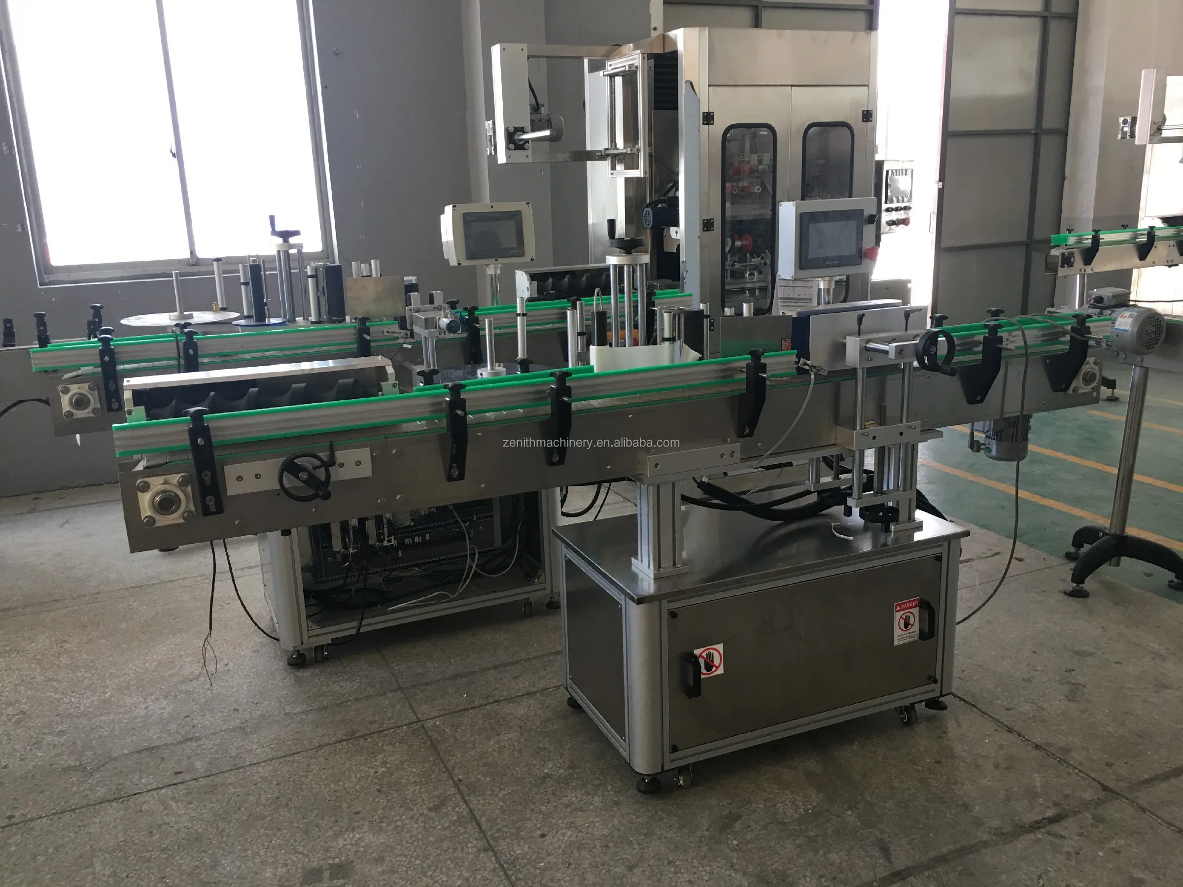 3600bph Automatic Labeling Sticker Machine for Single Side Round Shape ...