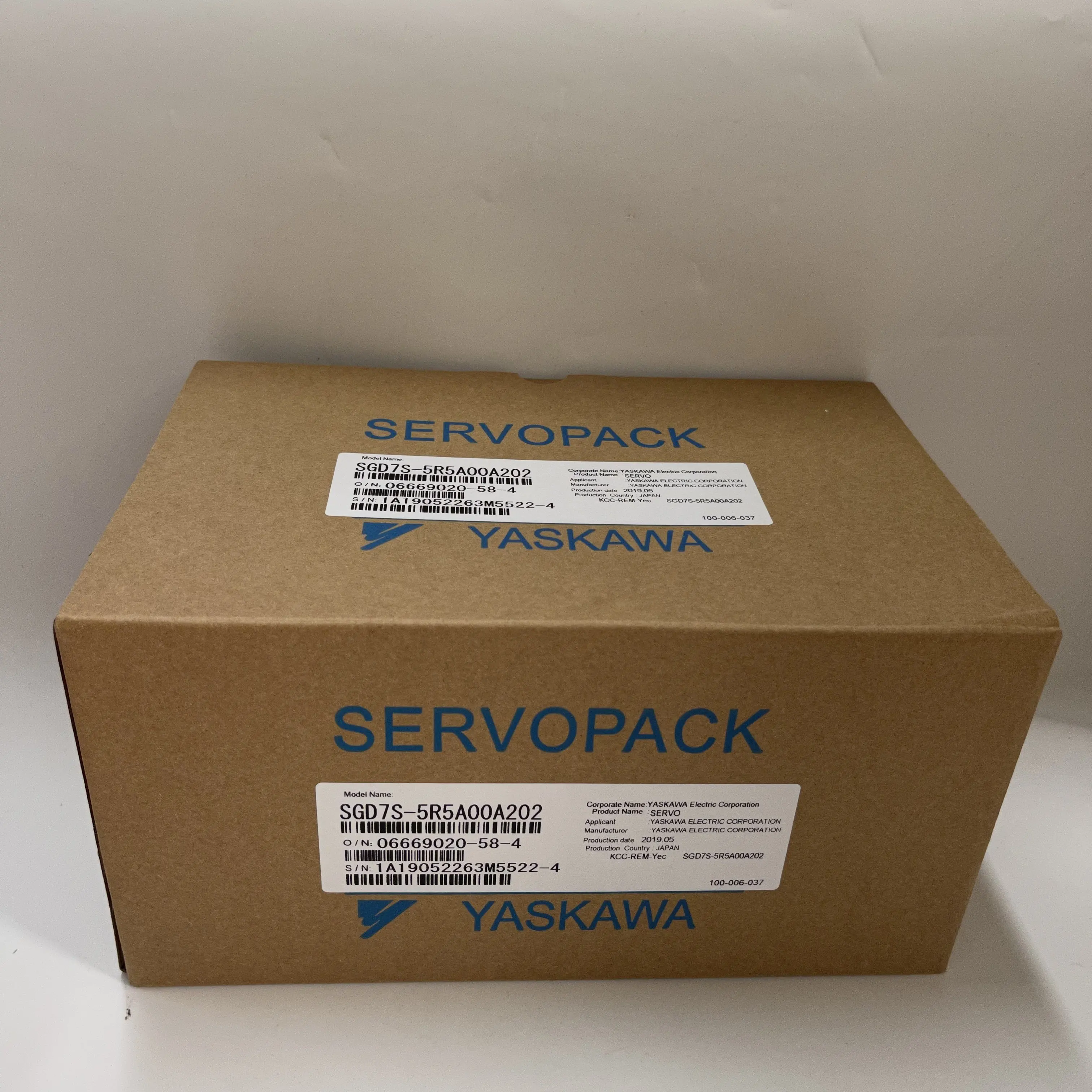 Yaskawa ServoPack Servo Drive SGD7S-5R5A00A202 Yaskawa ServoPack Servo Drive SGD7S-5R5A00A202