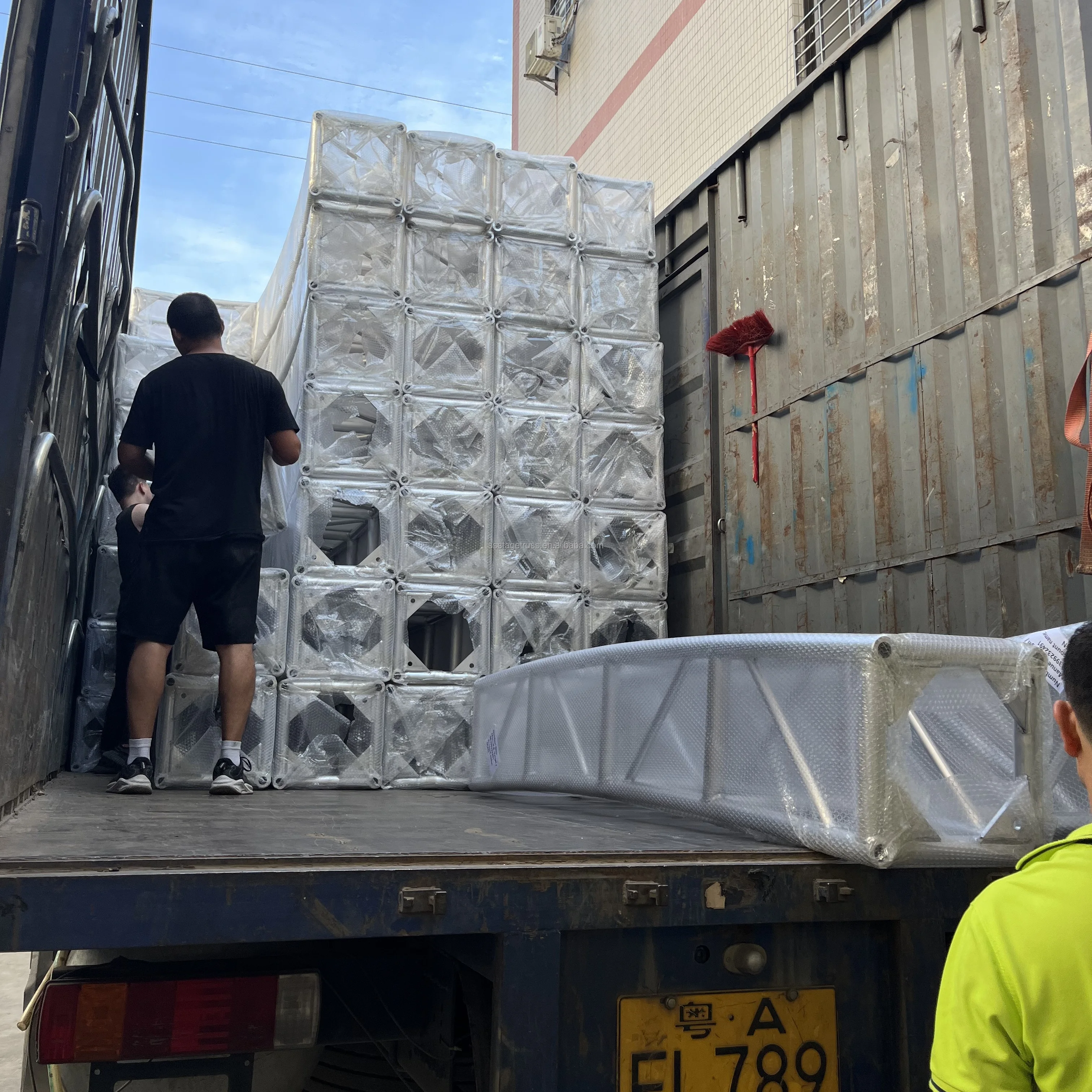 5276 Heavy Duty Truss Aluminum Alloy Spigot Truss for Stage Lighting Event  Concert and Speaker Lift System factory