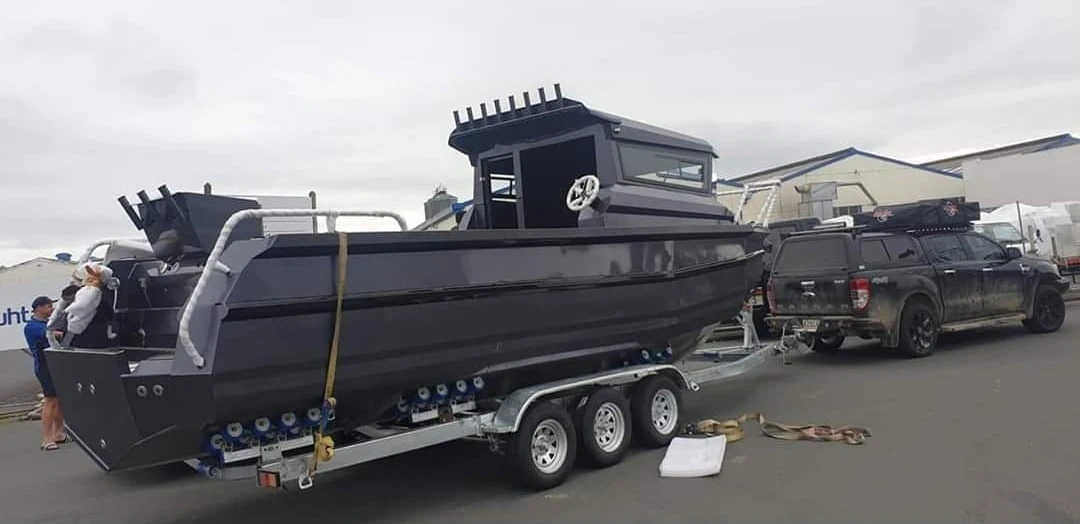 Offshore Fishing Boat With Bathroom Enclosed Cabin Aluminium Luxury 8