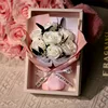 sette rose bianco latte