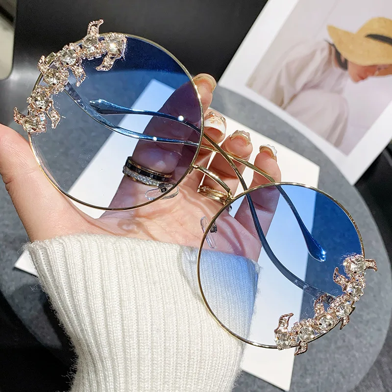 Shop Our 2024 Oversized Round Sunglasses with Diamond Bling display picture 1