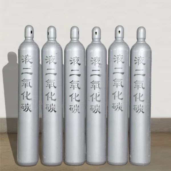 ثاني أكسيد الكربون السائل الصالح للاستهلاك البشري للبيع، وبنقاء 99.999% (CO₂)