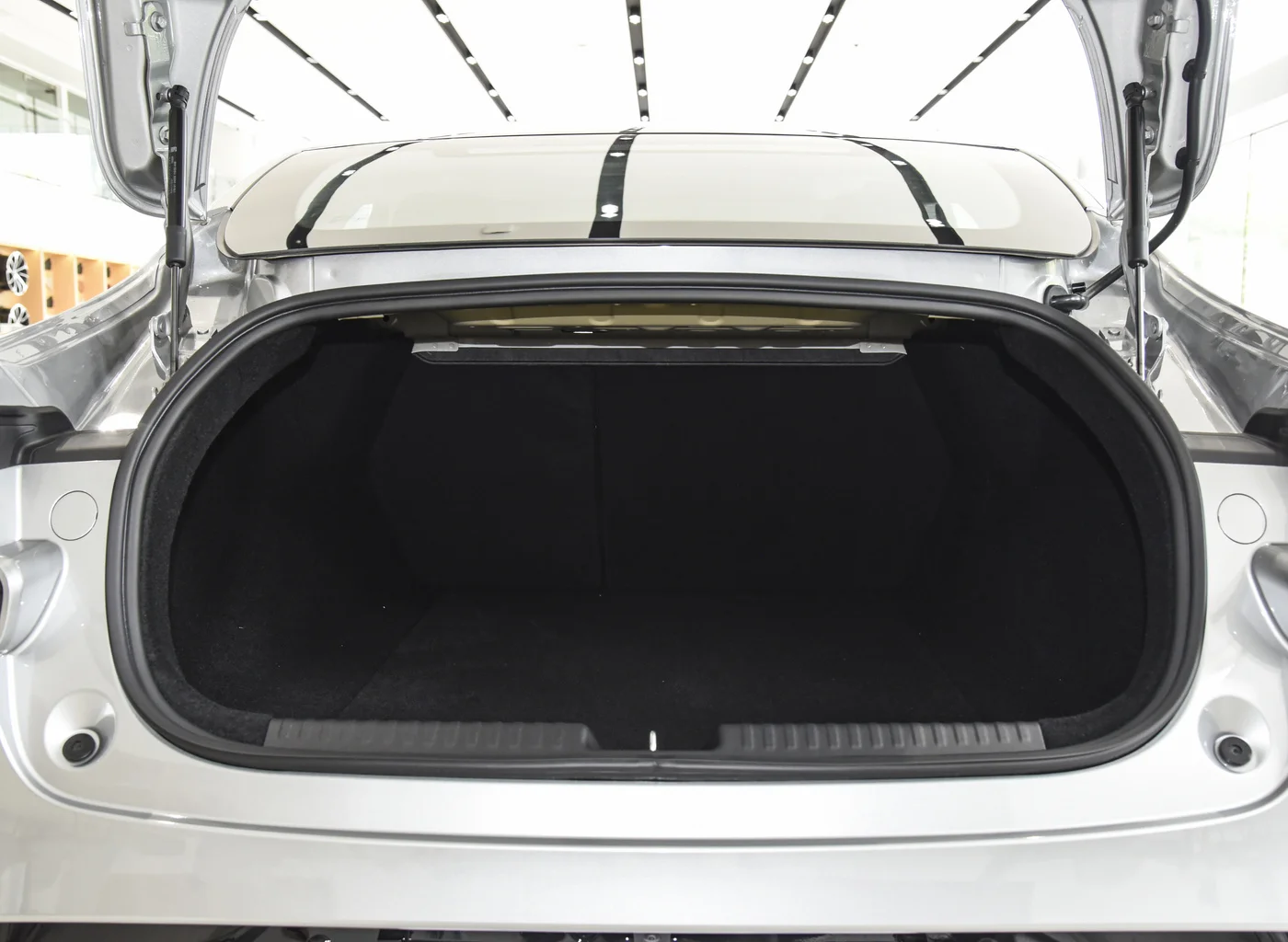 High Performance New Energy Vehicles Electric Sedan Car For Used For