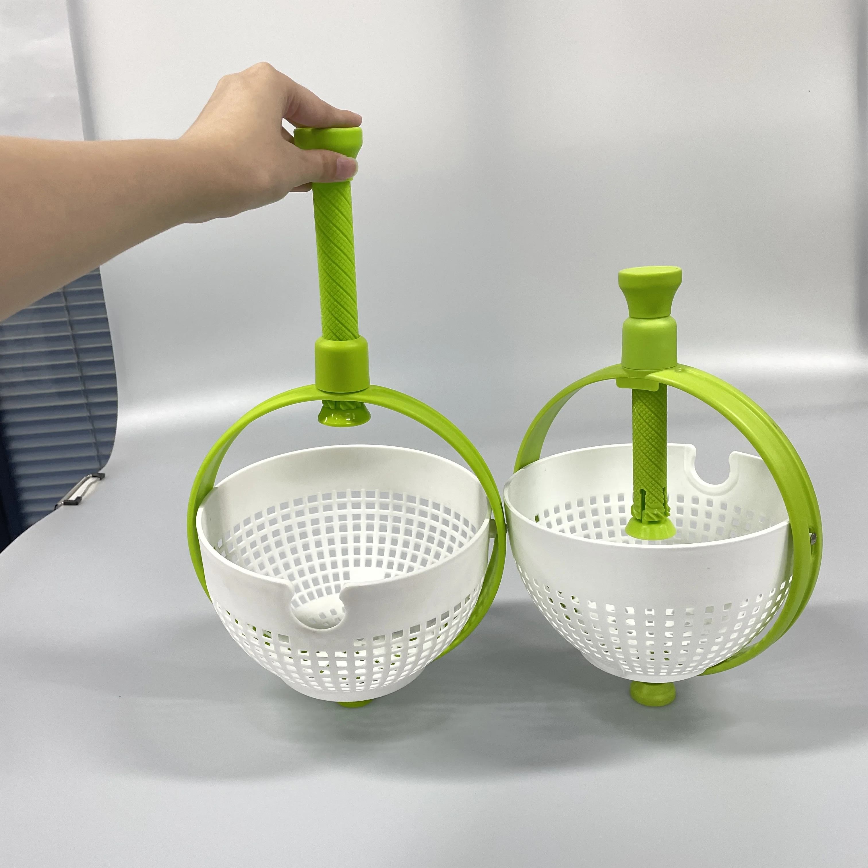 2.3L large salad spinner shrink pack salad spinner kitchen manual for hotel restaurant