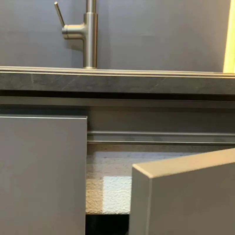 modern kitchen cabinets with aluminum handles