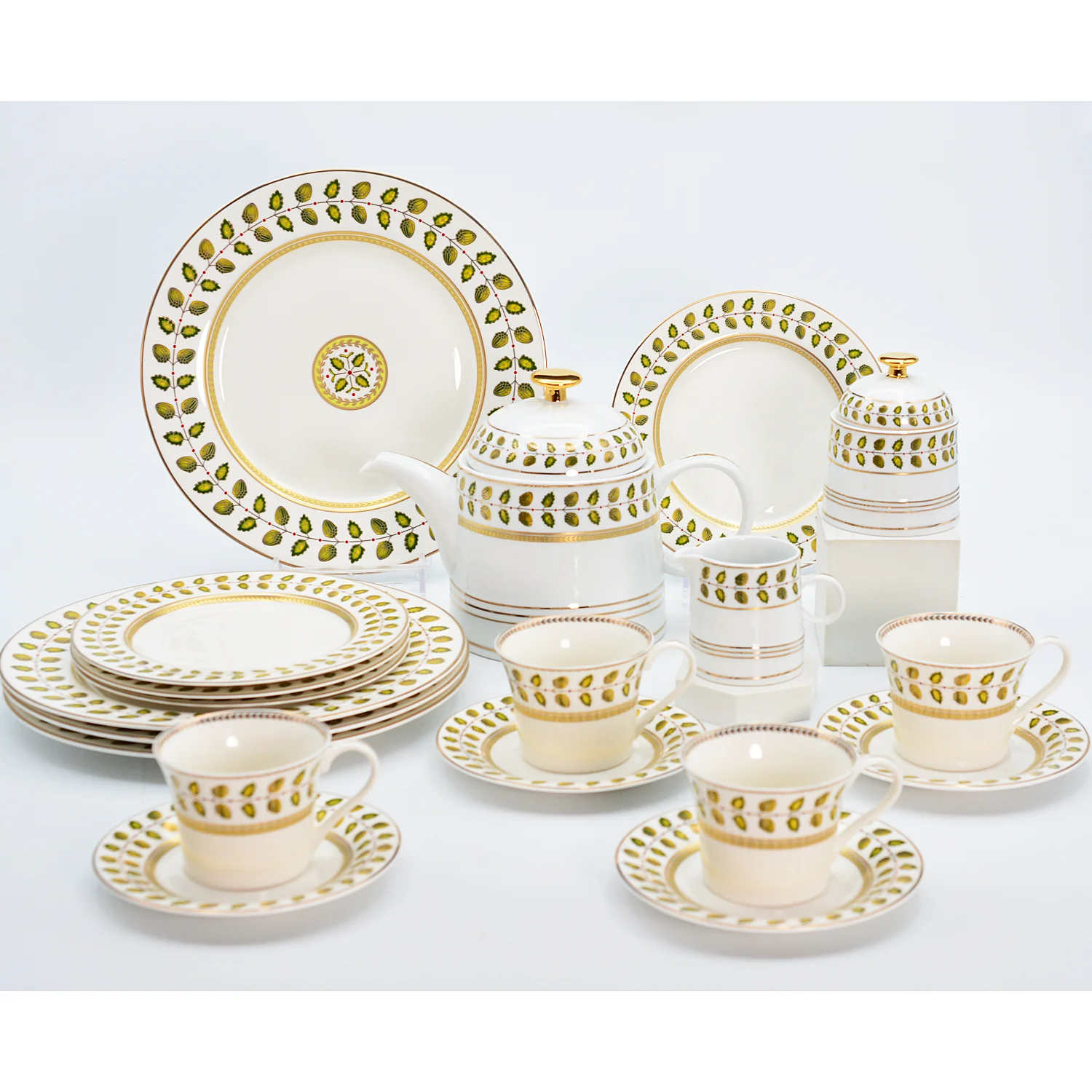 Luxury Porcelain Bone China Dinnerware Sets for 12 People