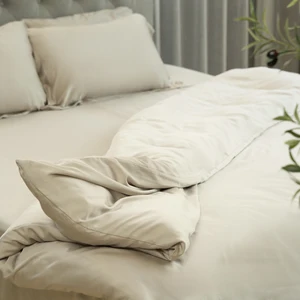 Durable 100% Bamboo Fabric Bedsheets Set Woven Silky Smooth Bedding Set Silk Pillowcase