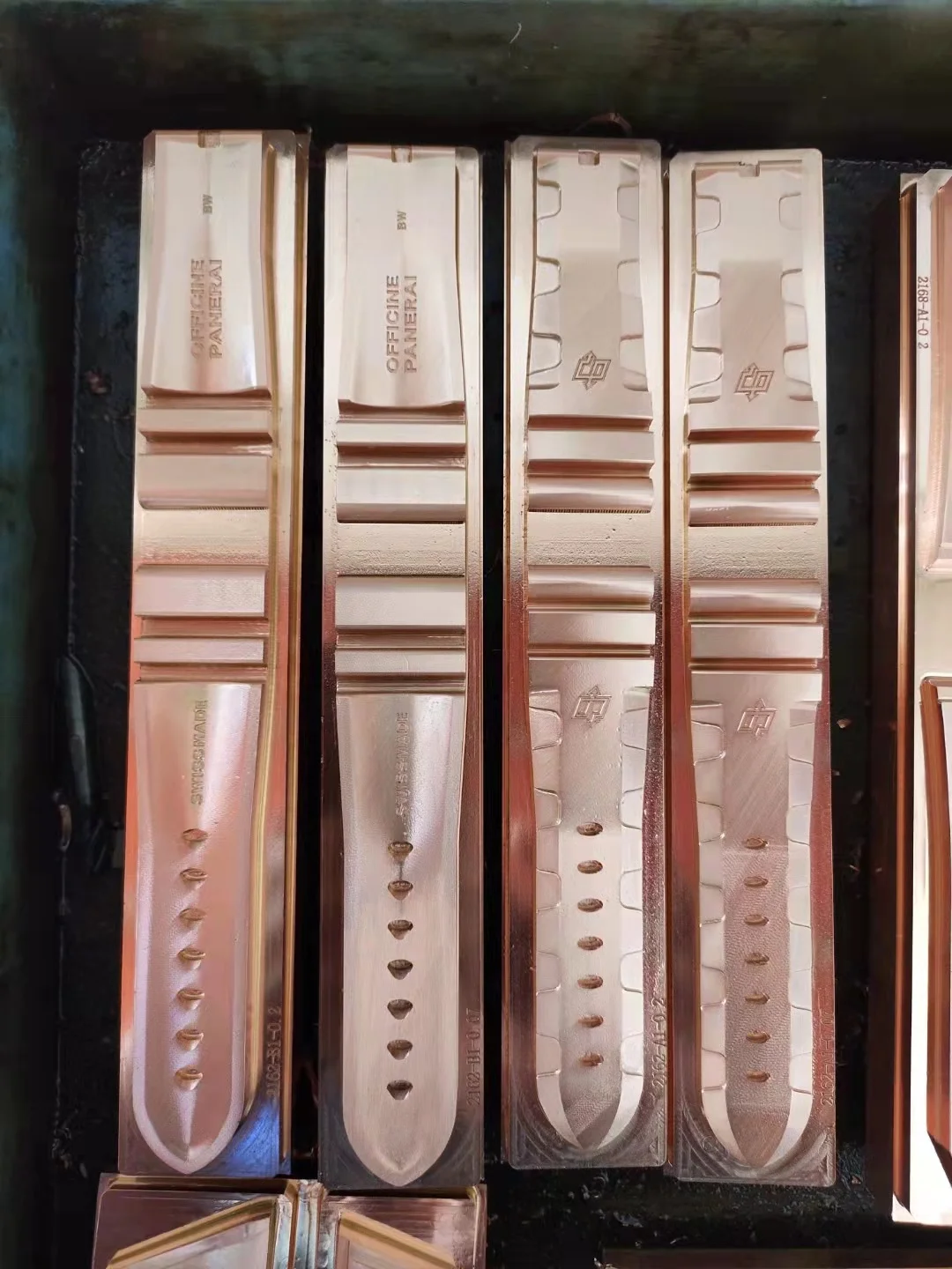 RY-540 металла горячего тиснения фольгой точность гравировальный