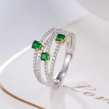 Wholesale Custom Women Engagement Ring 18k Gold Wedding Natural Emerald Diamond Ring
