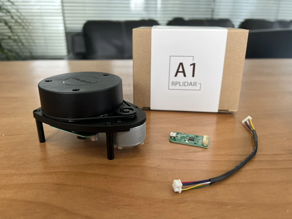 Slamtec RPLIDAR A1 with M8-R5 Adapter - Efficient Lidar