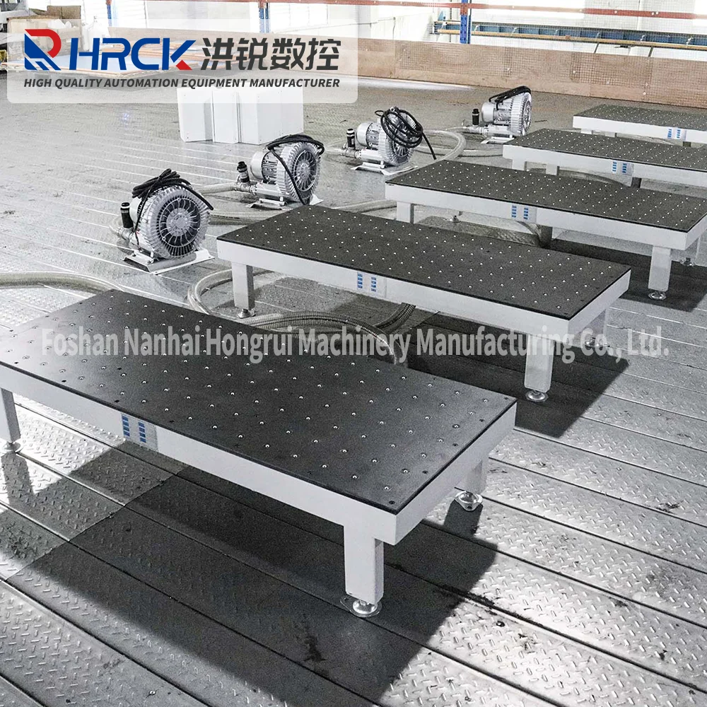 Reduce worker strain with a pallet roller conveyor