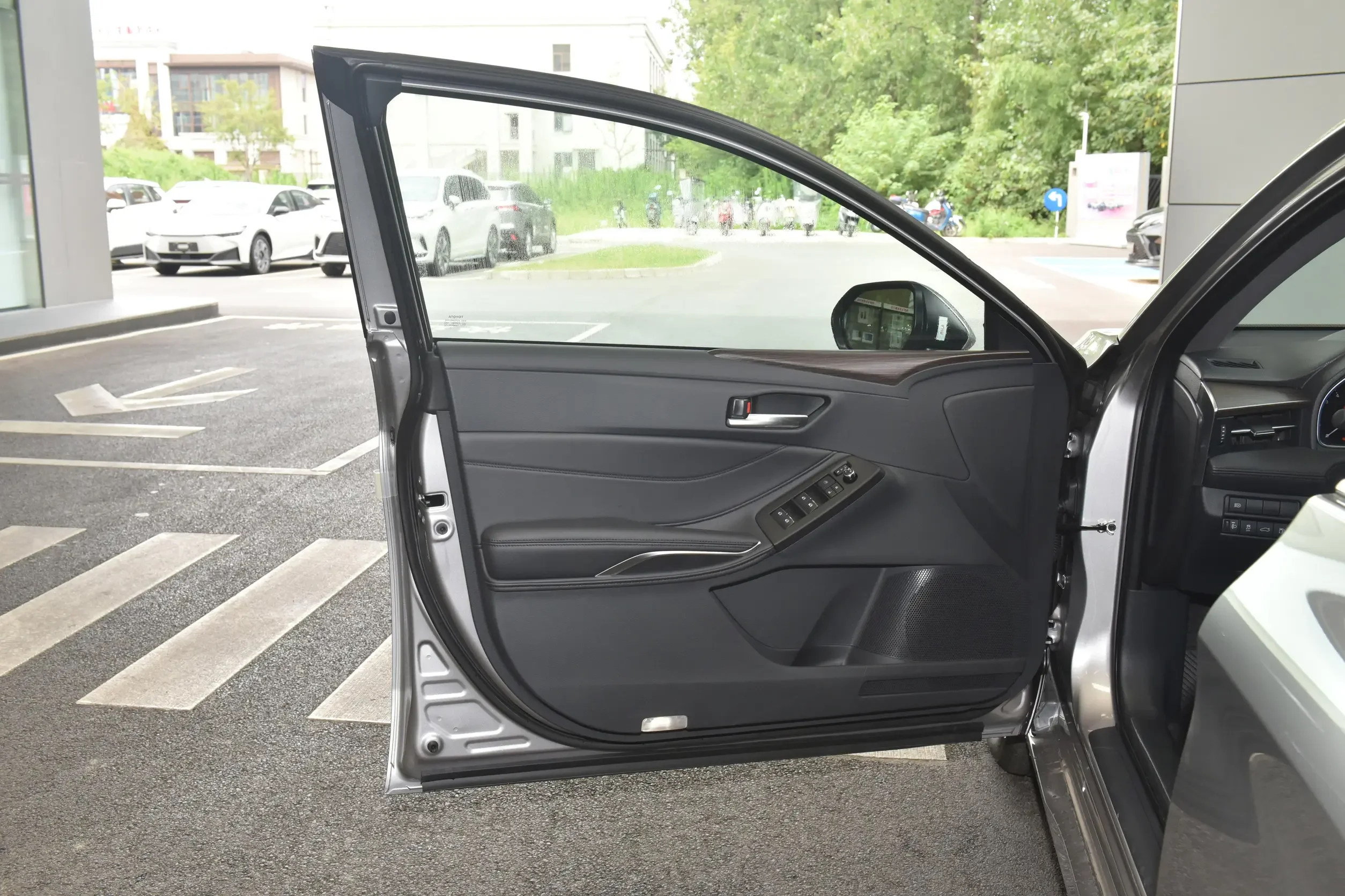 Deposit New Car Audi Q4 Etron 2024 40 Etron Enactus Edition Electric