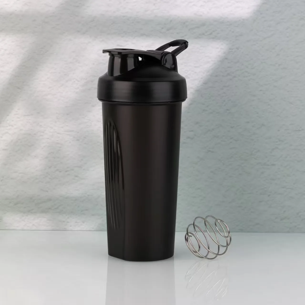 Custom Logo Plastic Protein Shaker Fitness Sports Water Bottle 600ml preview 4