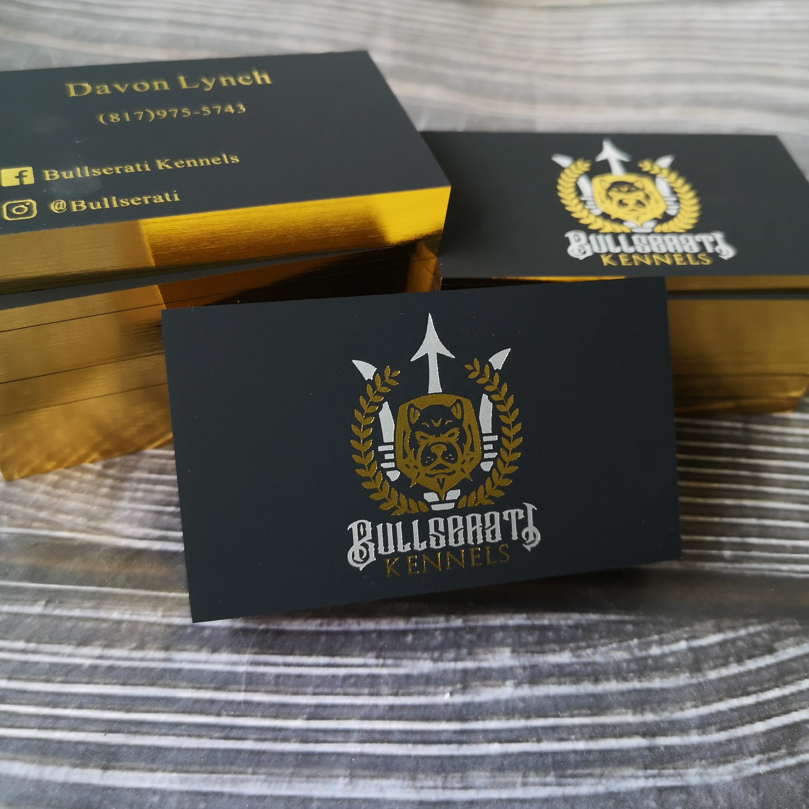 Пользовательские размер роскошные печати золотой фольги черный визитная карточка