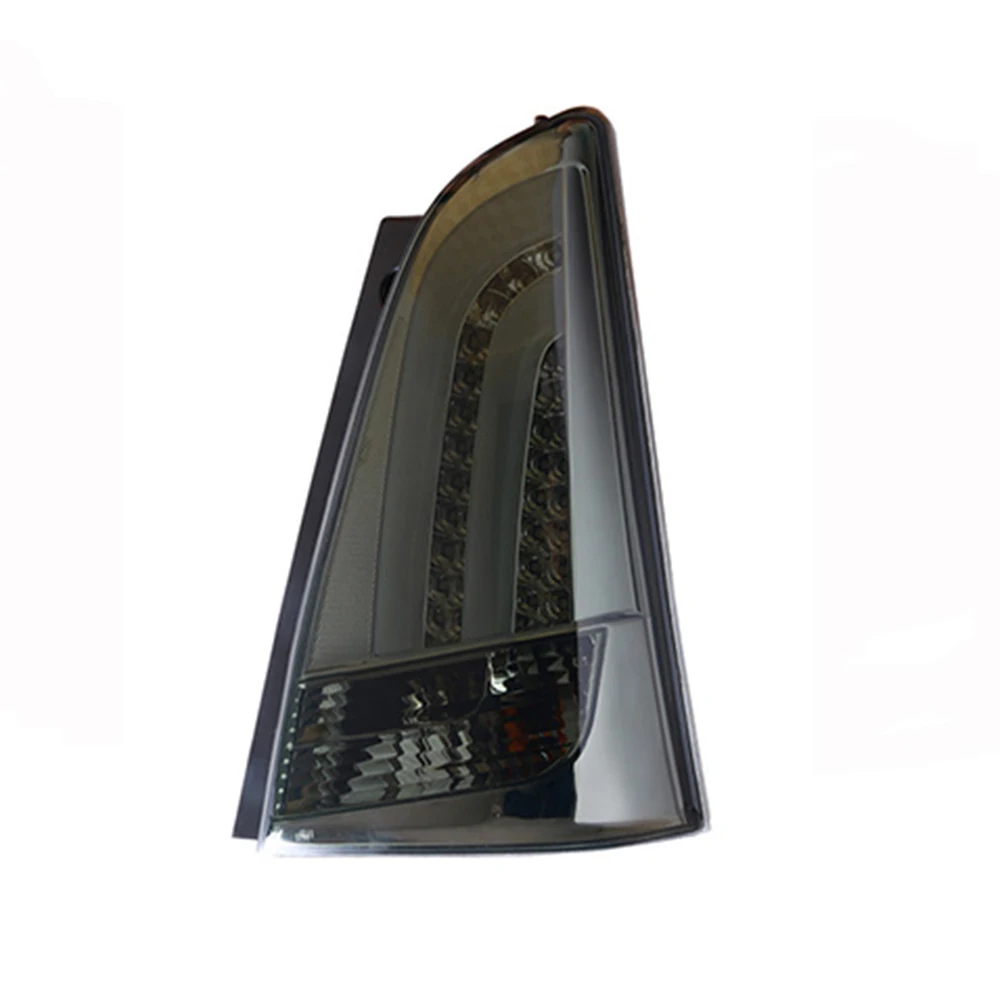 Vland Car Modified tail light high quality For Toyota Innova 2012 2013 2014 2015 details