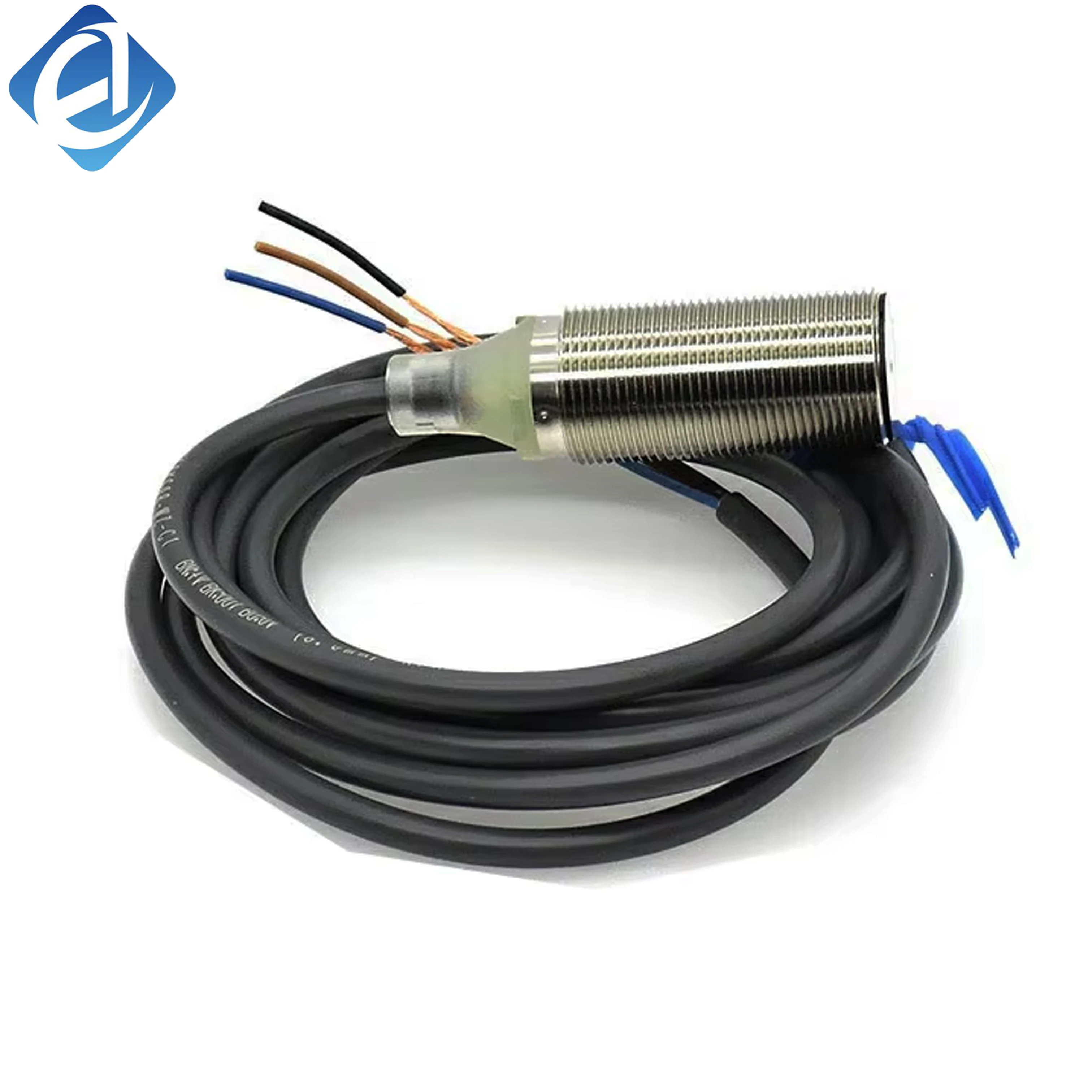 Nieuwe originele Omron E3FB-serie foto-elektrische sensor. Diffuus reflectietype, stabiele objectdetectie, sterke aanpassingsvermogen aan de omgeving en betrouwbare signaaluitvoer. Veel gebruikt bij materiaaltelling, positiedetectie, sortering op transportbanden en industriële automatisering