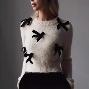 2024 New Autumn Fashion 3d Bow Round Neck Slim Warm Pullover Female Commuting Streetwear Elegant Long Sleeve Sweater for Women