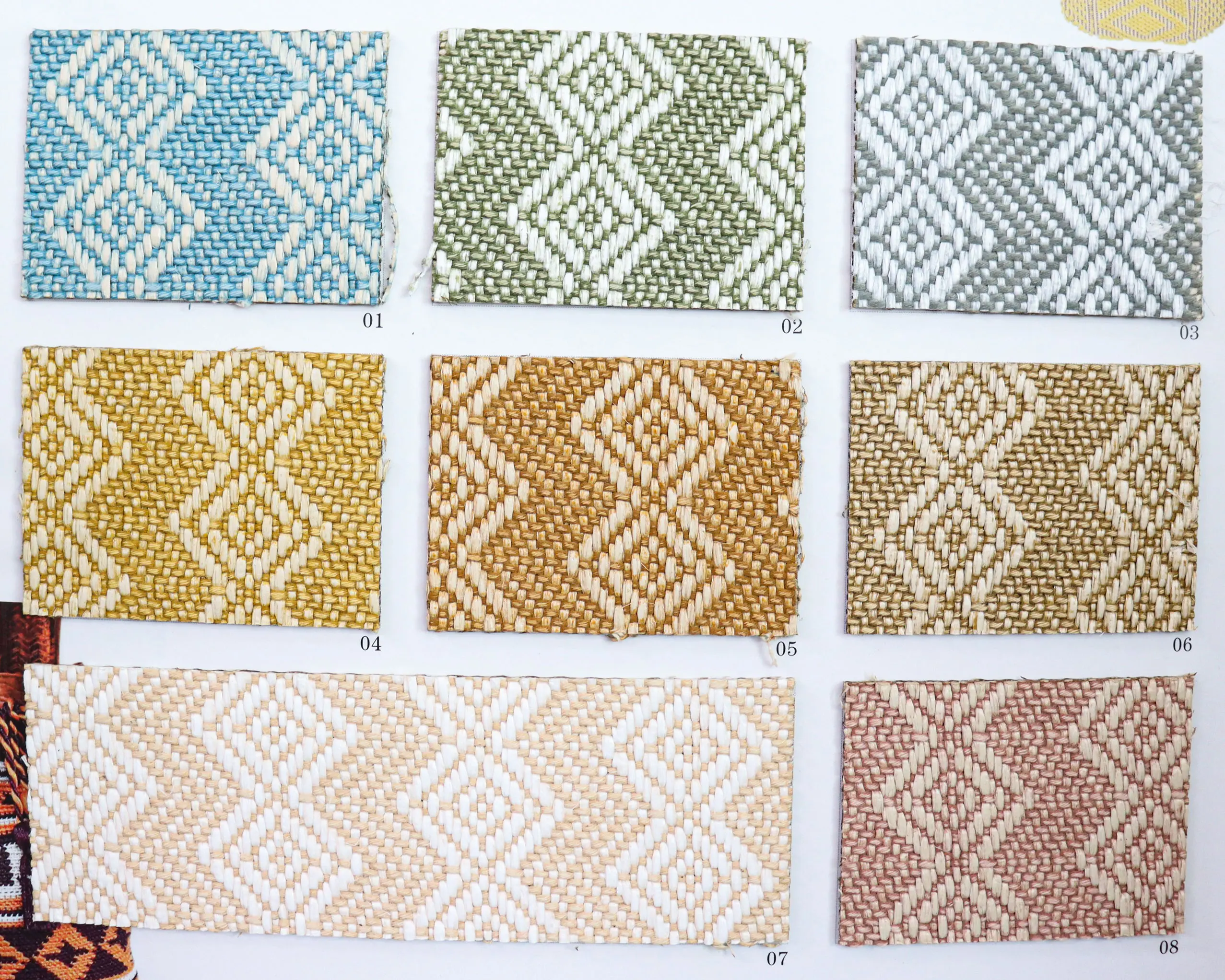 Matte Woven Fabric for Carpets & Gym Mats Anti-Slip & Anti-Static PP Woven Fabric with Diamond Weave Texture Double Faced