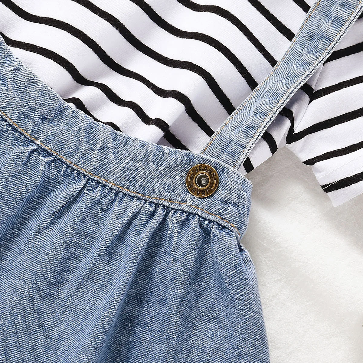 WEIYING EL-37-2 Striped Short Sleeve Top Denim