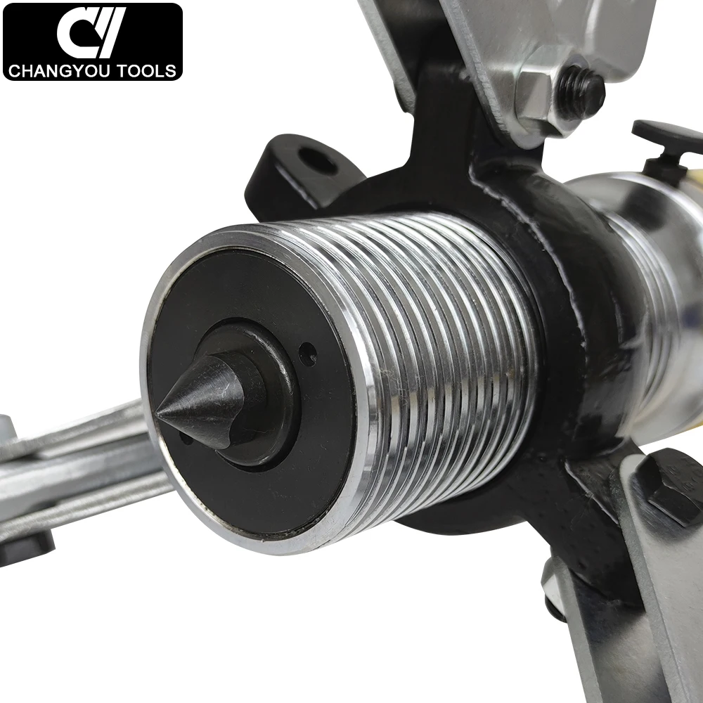 Extracteur Hydraulique 5T Faankiton - Pour Roulements/Moyeu - 3 Mâchoires - Valise Inclus