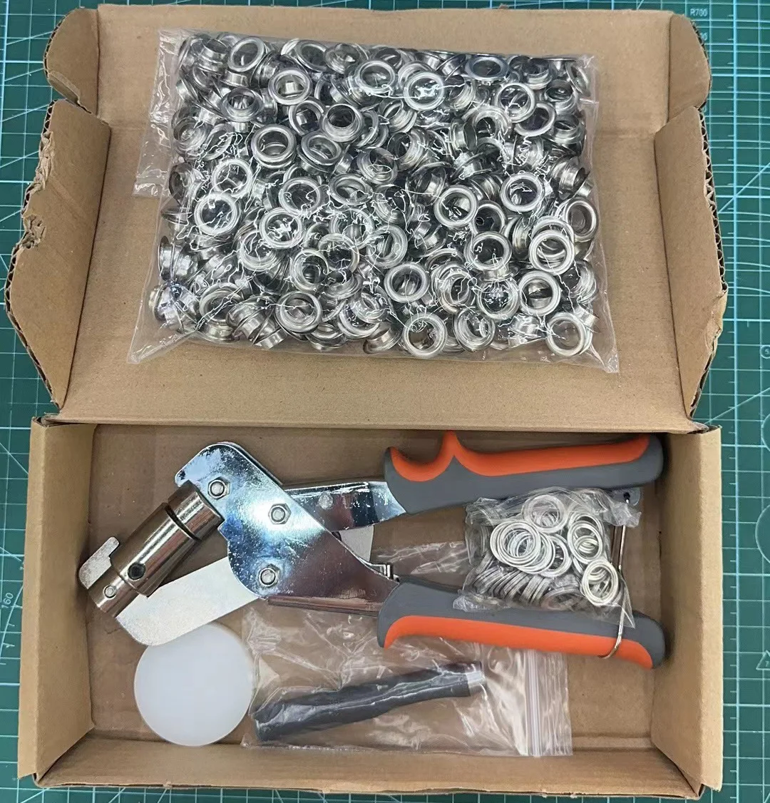 Lightweight Portable Handheld Manual Hand Press 10mm Eyelet Grommet Rivet Plier Punch Tool for Curtain Leather Advertising Cloth