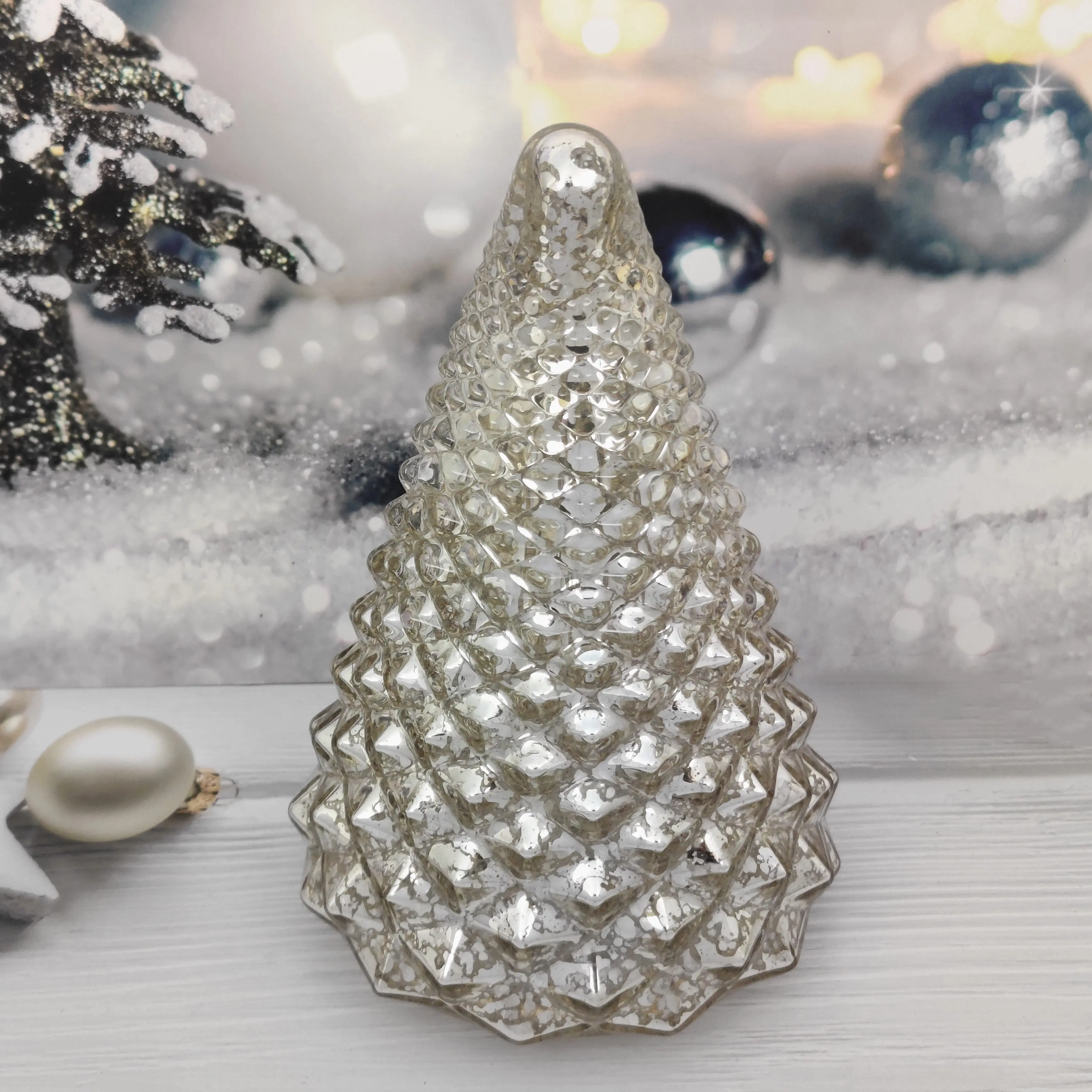 Battery operated handmade mercury glass Christmas ornament tree figurine with led light manufacture