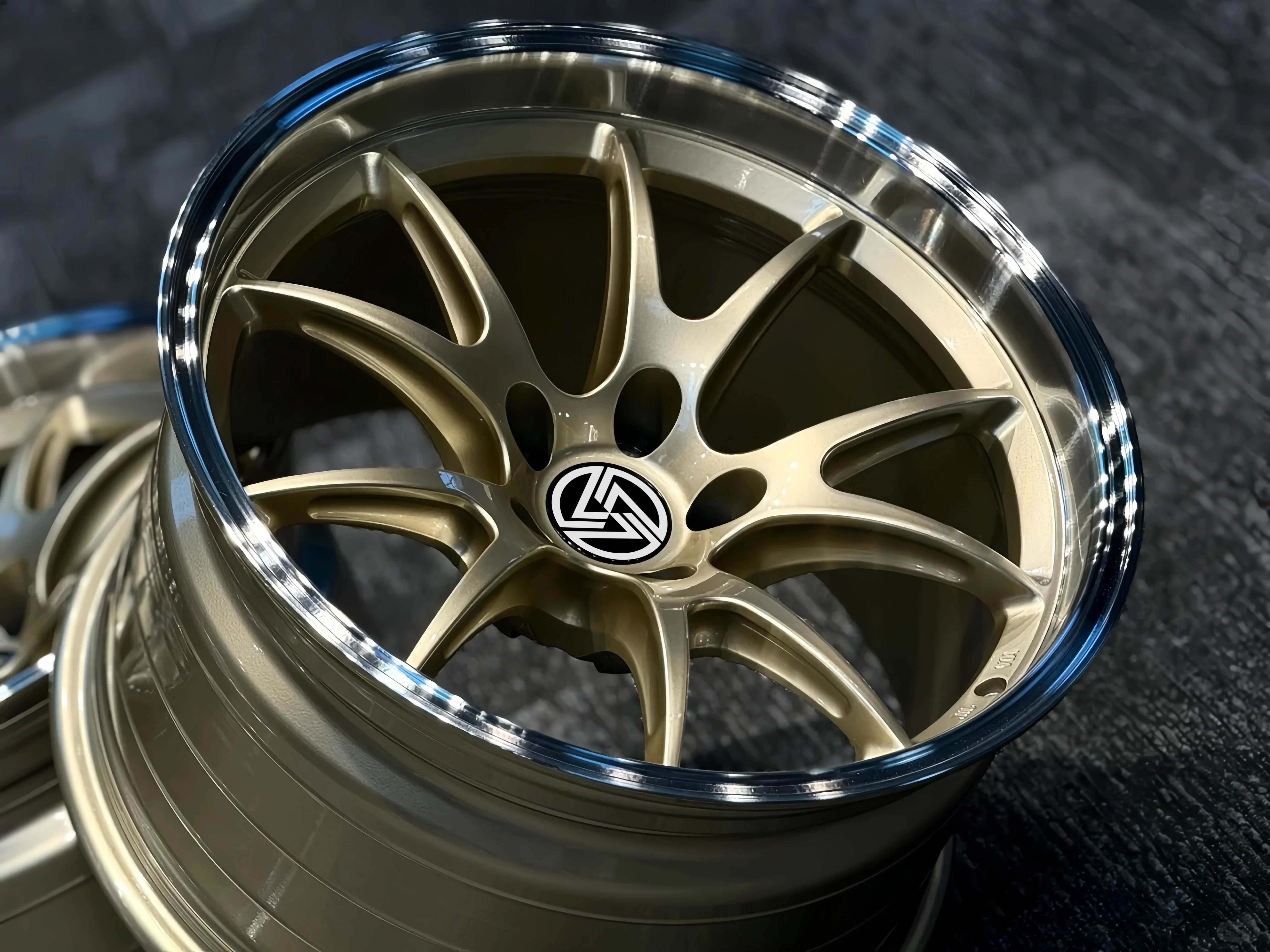 XINLAI Custom Deep Concave Forged Wheels Passenger Car Wheels 5X120 5X114.3 5X112 18 19 20 21 22 for Mercedes - Image 3