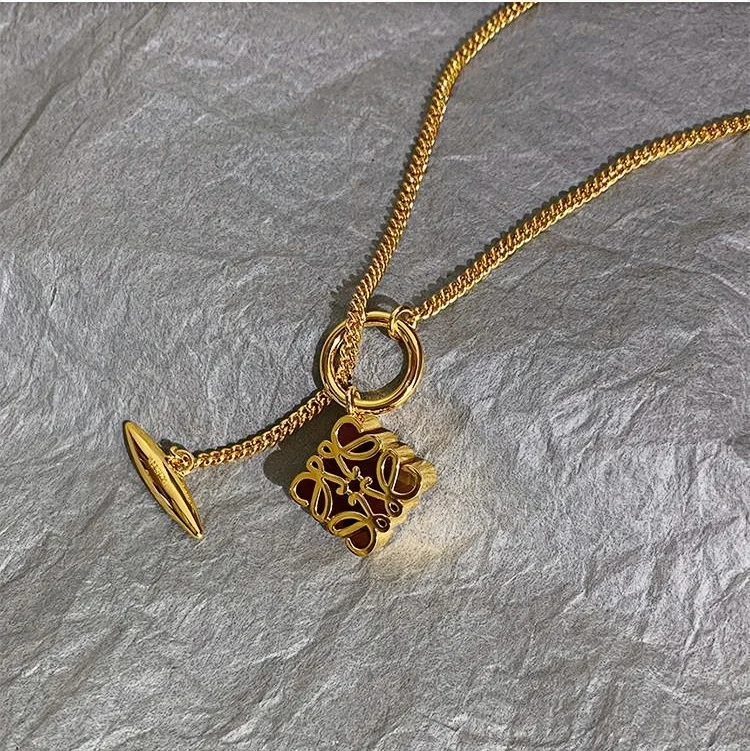 High-End Luxury Gold Necklace Jewelry Accessories for Teenage Christmas Gift Personalized Jewelry Designs Long Chain Necklaces