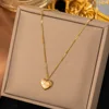8215-Heart shape, necklace