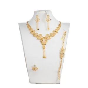 Champagne Gold Plated Ear Senior Jewelry Necklace Bracelet Ring Fashion Jewelry Set