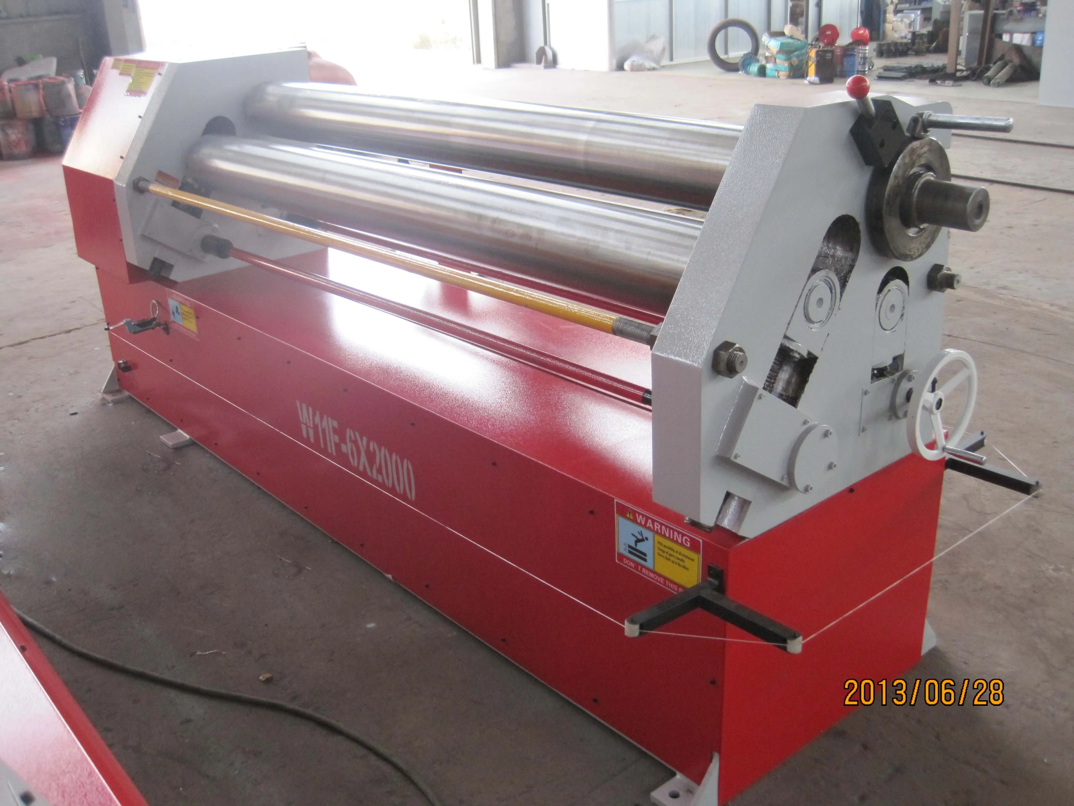 Small Manual Galvanized Sheet Metal Roll W11F Hand Rolling Machine 3-roller Bending Machine