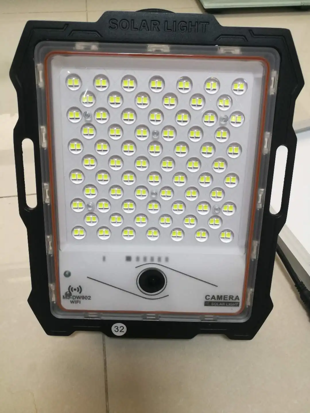 Wakatek 400w 300w Solar Flood Light With Wifi Auto Camera Monitoring