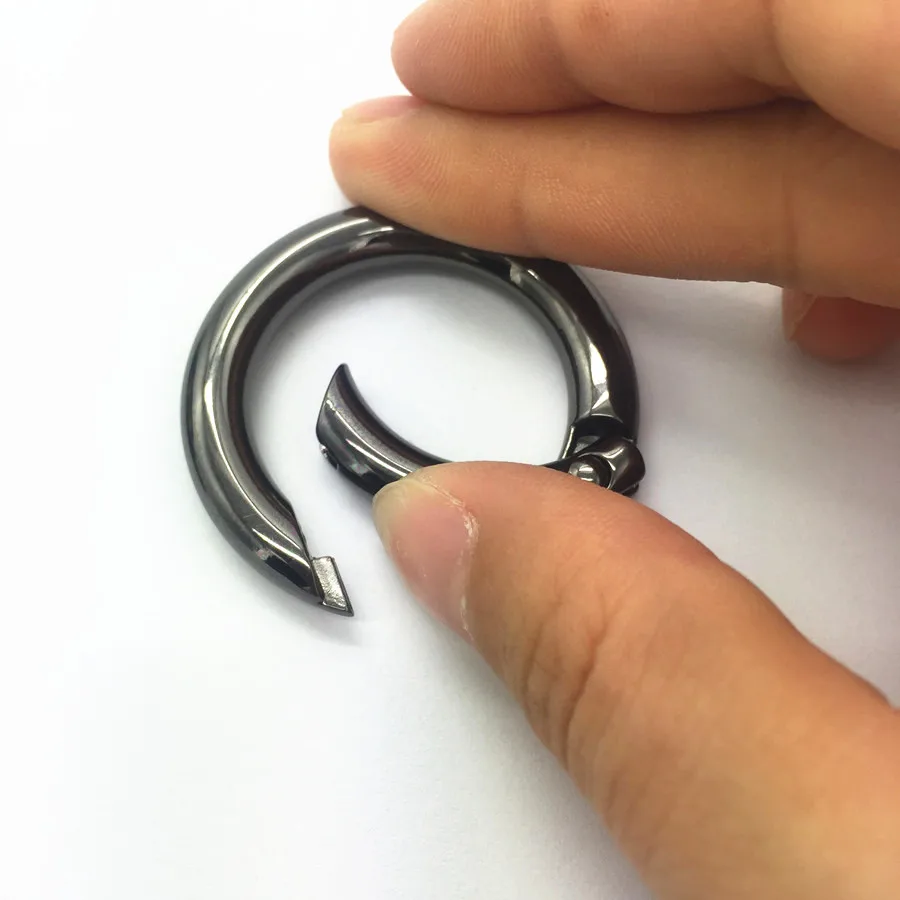 zinc alloy o ring round carabiner