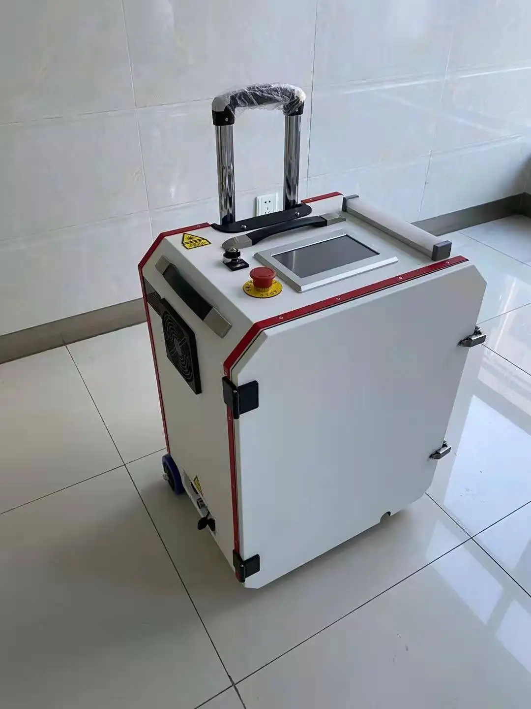 Portable Suitcase Laser Removing Machine for Stone Paint Cleaning Rust Removal Maschine Lase Cleaner 200w for Metal Oil Device