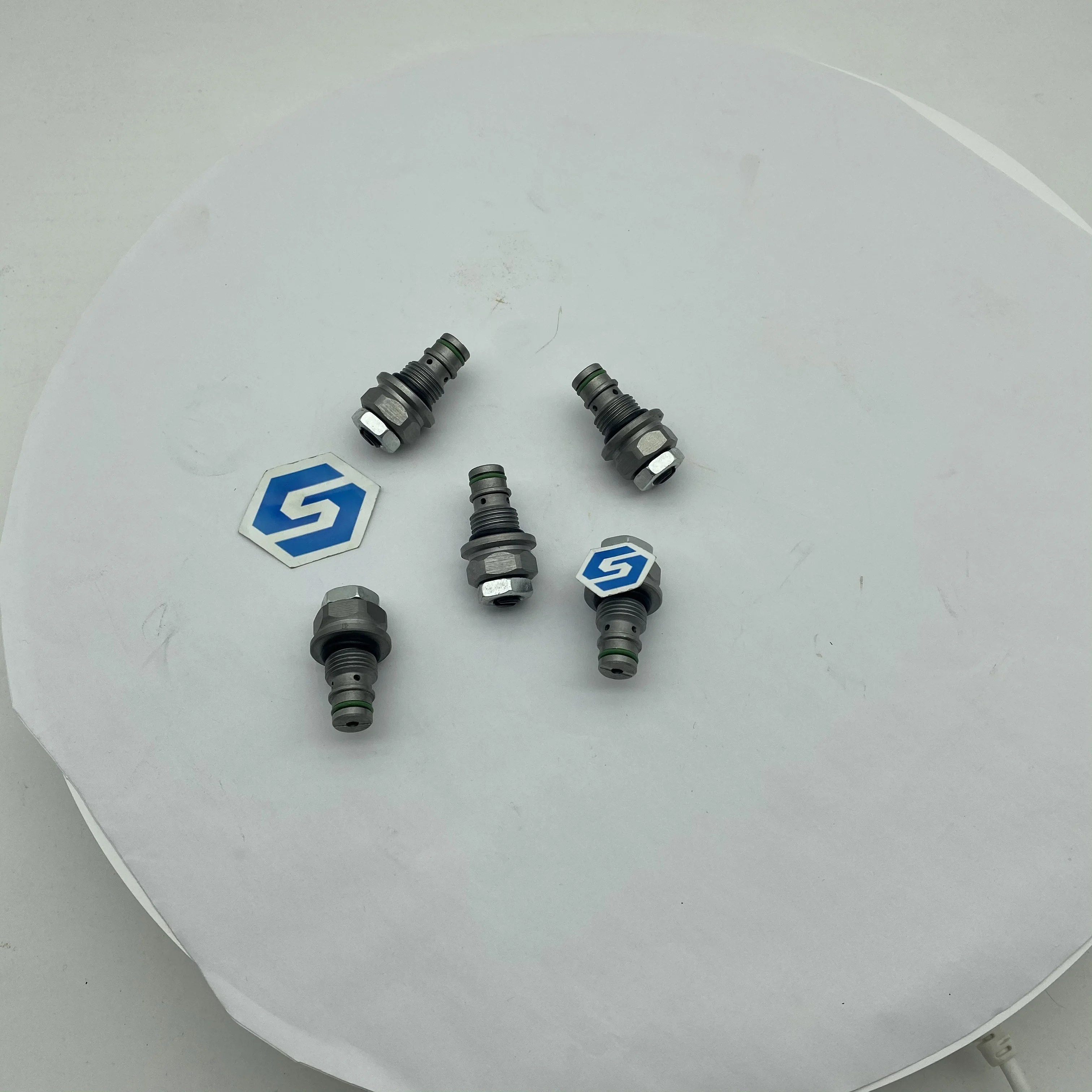 専用1 PC20MR to PC30R Excavator Relief Valves - Reliable & Durable