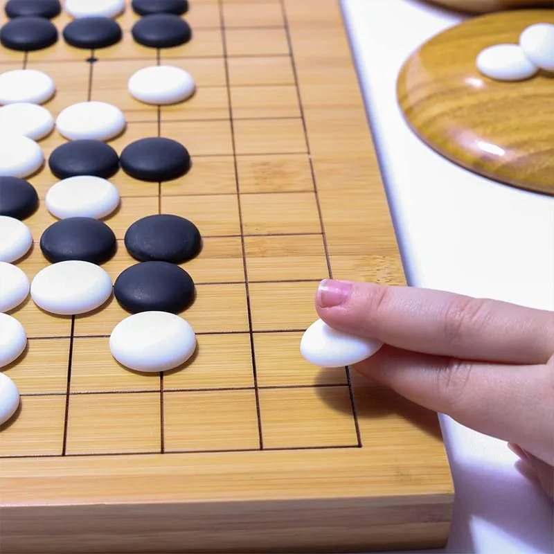 Портативные детские развивающие игрушки на заказ набор настольных игр настольная игра с чашами и камнями