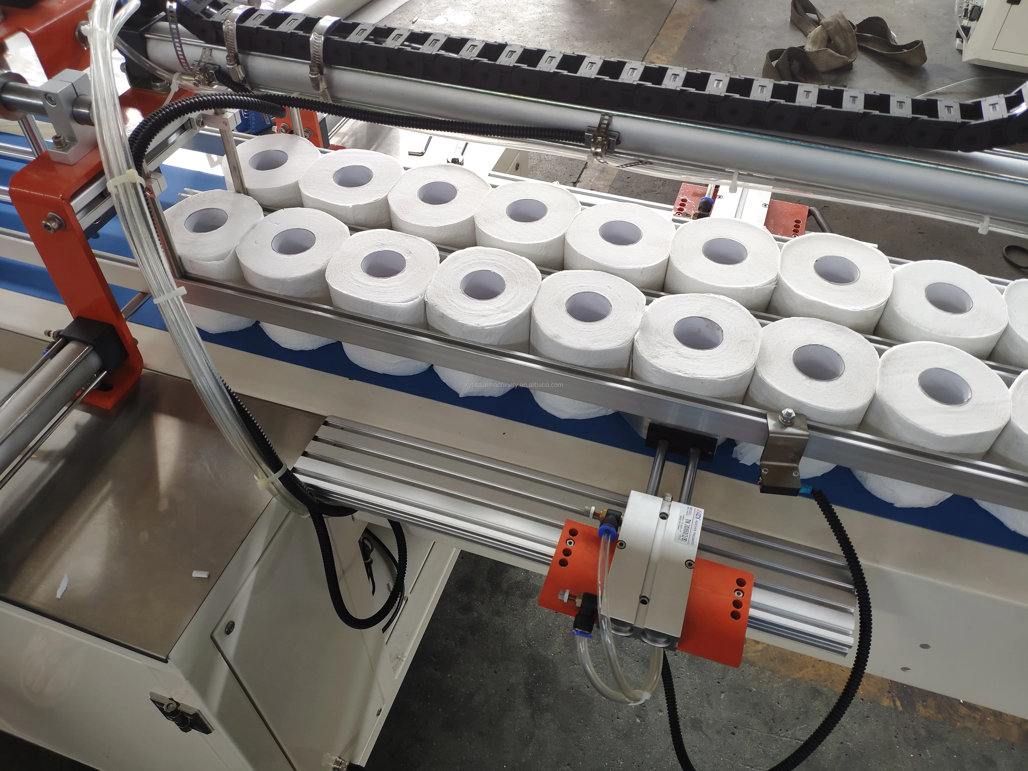 New Condition Semi Auto Multiple Rolls Paper Packing Machine