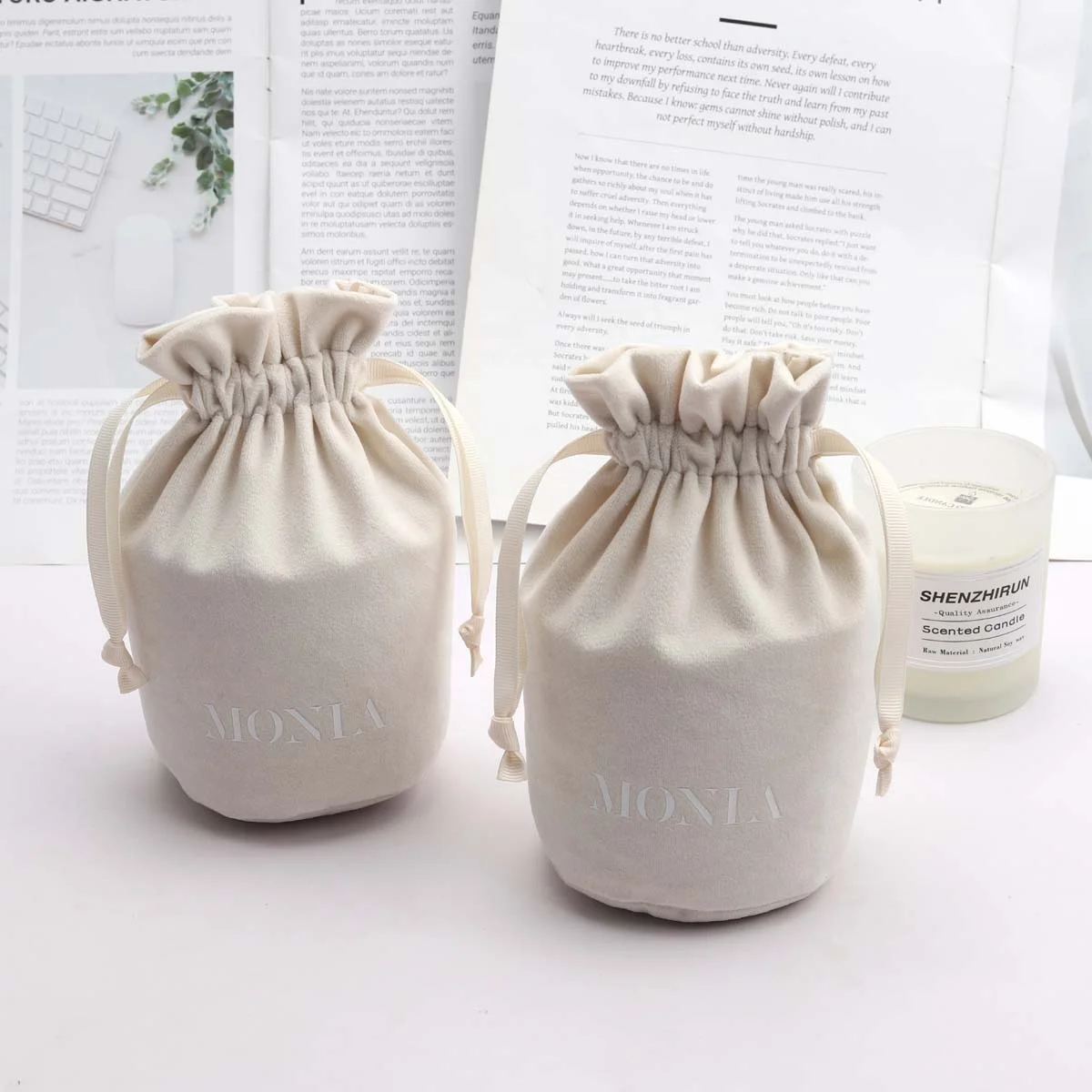 High Quality Round Bottom Candle up Cosmetic Packing Velvet Pouch Custom Logo Printed Velvet Drawstring Bag for Candle