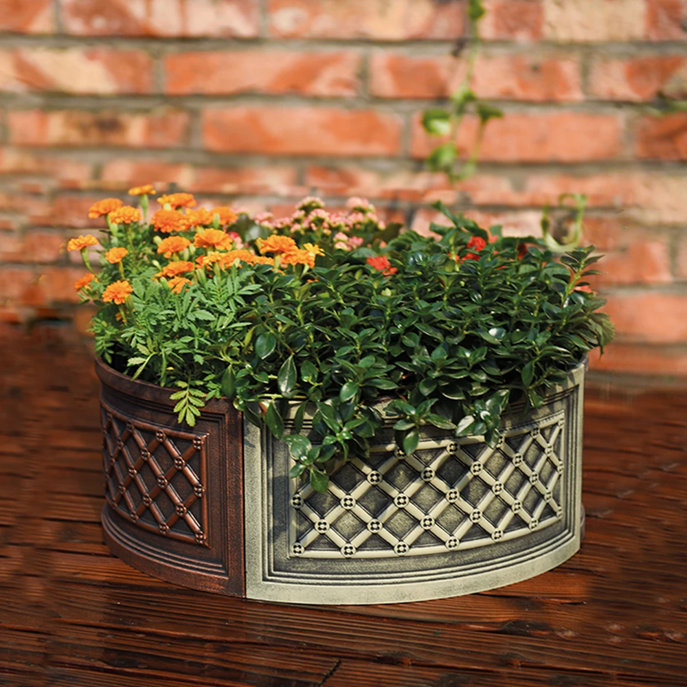 Different Types Black Triangle Shape Plastic Flower Pots