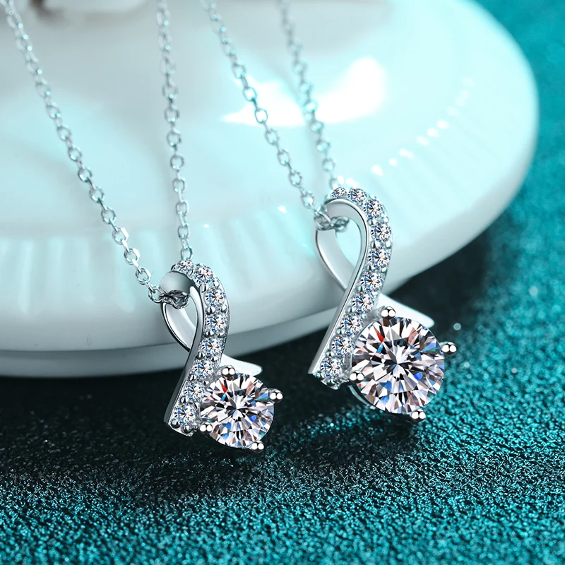 Minimalist S925 Silver Moissanite Pendant Necklace