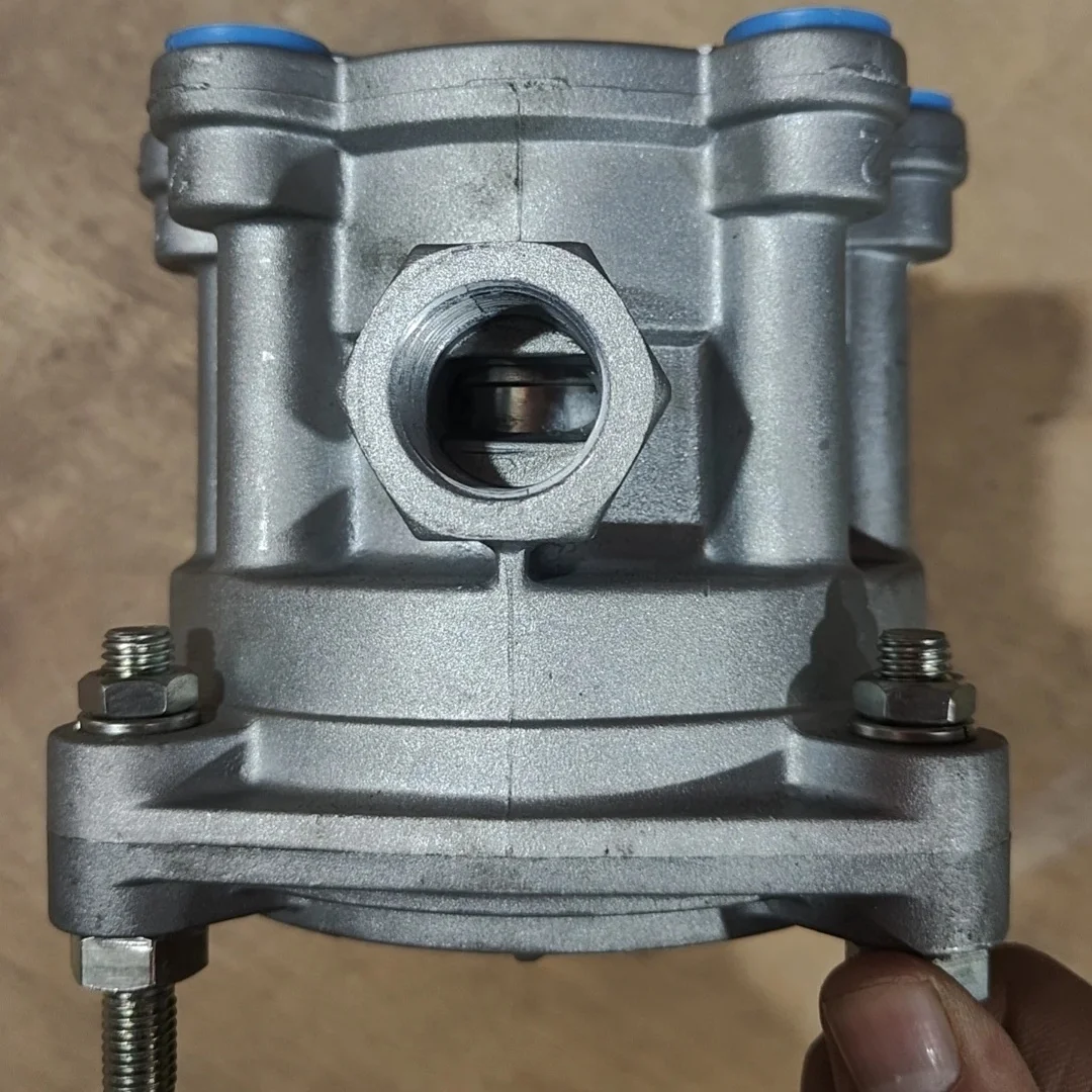 11014549 Air Valve 35180800050 Trailer Brake Valve SORL Relay 