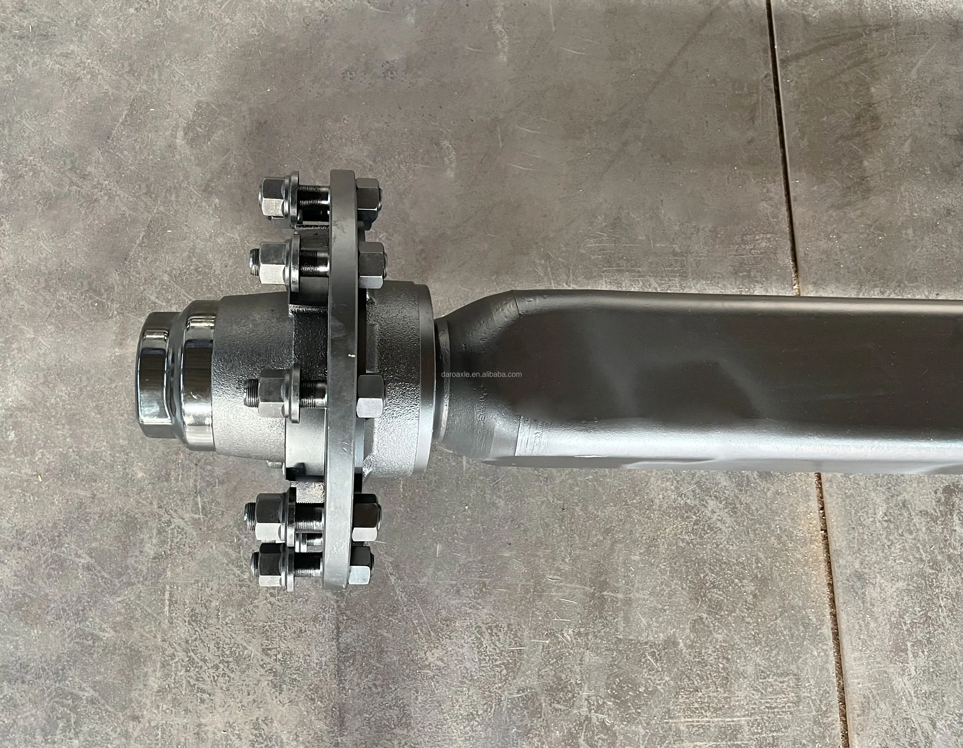 New trailer axle