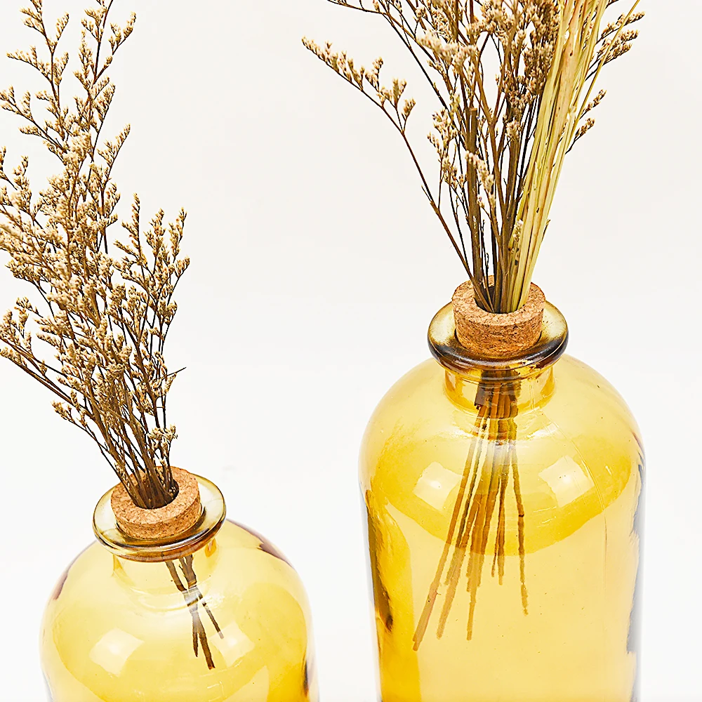 【料】　★ 料器 黄料長頸胆瓶 ★　清朝期　明黄色料 細工花器　清代玻璃 料】 ☆ 料器 黄料長頸胆瓶 ☆ 清朝期 明黄色料 細工花器 清代