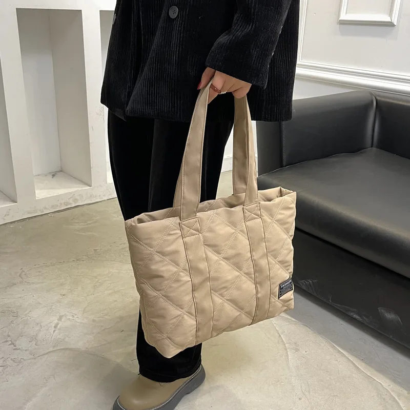 Large Capacity Nylon Women's Shoulder Bags Casual Trendy Thread Design Ladies Handbags Simple Solid Color Commuter Female Tote