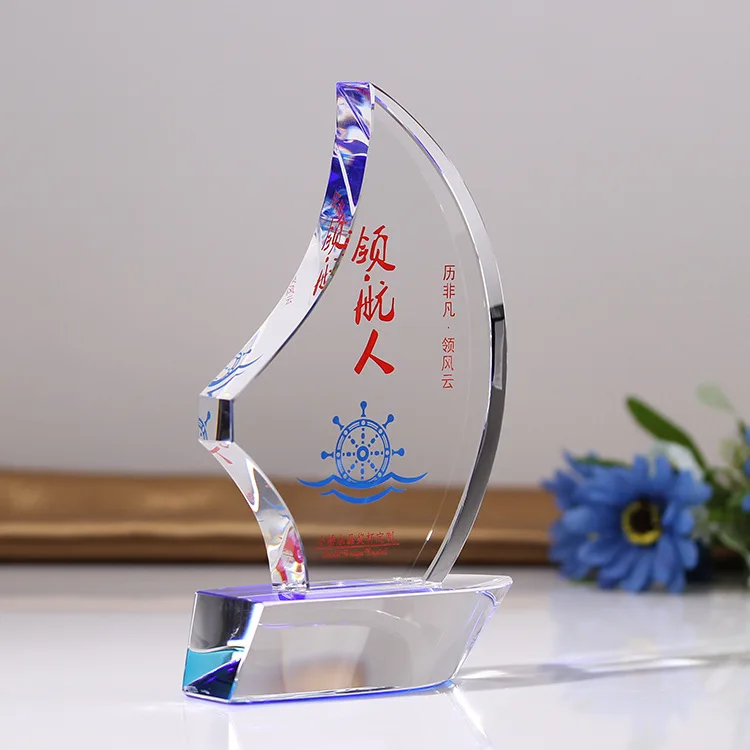 High Quality Custom Blue Sailboat Crystal Trophy For Souvenir Crafts