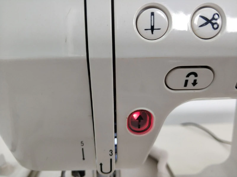 Mini Towel Embroidery Machine Diaper Sewing Machine RN-13520 Household Embroidery Flat Embroidery Machine